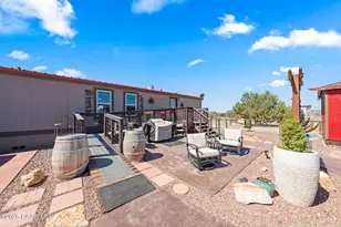610 W Valleri Ann Rd, Paulden, AZ 86334 - Photo 33