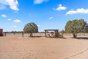 610 W Valleri Ann Rd, Paulden, AZ 86334 - Photo 63