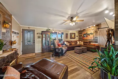 610 W Valleri Ann Road, Paulden, AZ 86334 - Photo 11