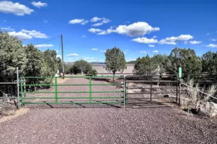 2467 Coconino Blvd, Williams, AZ 86046 - Photo 15