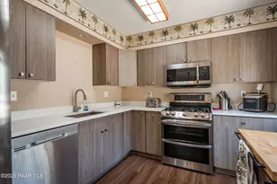 1710 N Grandview Rd, Prescott, AZ 86305 - Photo 9