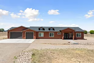 8558 N Grass Vly Ln, Prescott Valley, AZ 86315 - Photo 1