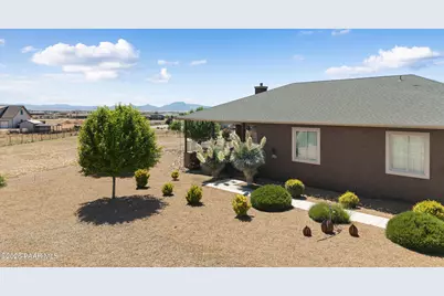 8970 N Crimson Canyon Road, Prescott Valley, AZ 86315 - Photo 5