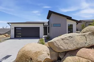 1343 Rockwood Dr, Prescott, AZ 86305 - Photo 5