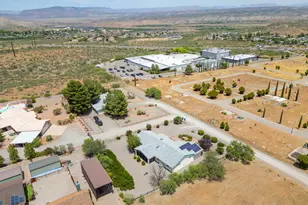 1080 Hummingbird Ln, Clarkdale, AZ 86324 - Photo 3