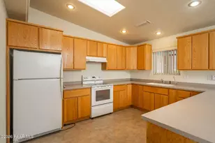 1080 Hummingbird Ln, Clarkdale, AZ 86324 - Photo 9