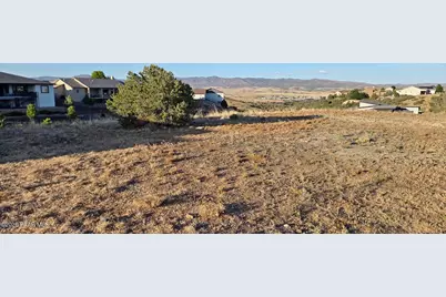 10044 E Old Black Canyon Highway, Dewey-Humboldt, AZ 86327 - Photo 1