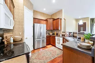 6760 E Sandhurst Dr, Prescott Valley, AZ 86314 - Photo 7