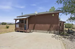 2285 W Bayberry Dr, Paulden, AZ 86334 - Photo 11