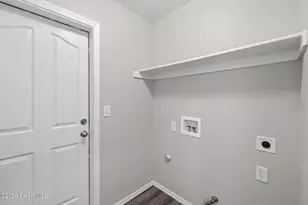 2890 N Indian Wells Dr, Prescott Valley, AZ 86314 - Photo 13