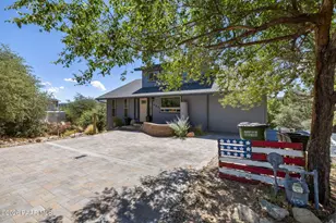 453 Pioneer Dr, Prescott, AZ 86303 - Photo 3