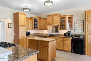 1075 Longview Dr, Prescott, AZ 86305 - Photo 11