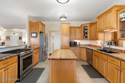 1075 Longview Drive, Prescott, AZ 86305 - Photo 11
