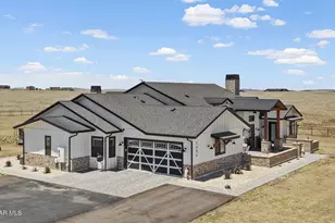 7894 N Copperfield Pkwy, Prescott Valley, AZ 86315 - Photo 9