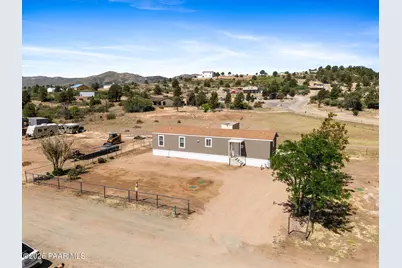 18296 S Frontier Road, Peeples Valley, AZ 86332 - Photo 31