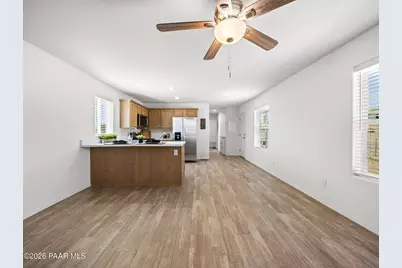 18296 S Frontier Road, Peeples Valley, AZ 86332 - Photo 11