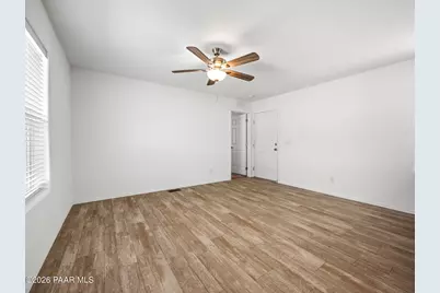 18296 S Frontier Road, Peeples Valley, AZ 86332 - Photo 15
