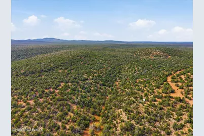 918 Wolf Road, Ash Fork, AZ 86320 - Photo 3