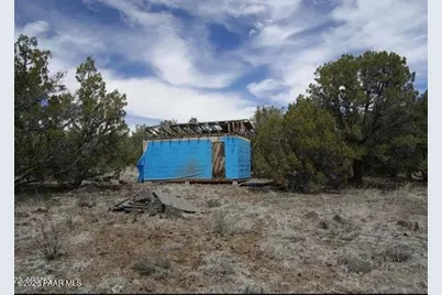 918 Wolf Road, Ash Fork, AZ 86320 - Photo 25