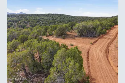 918 Wolf Road, Ash Fork, AZ 86320 - Photo 9