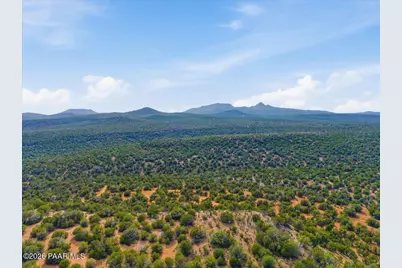 918 Wolf Road, Ash Fork, AZ 86320 - Photo 5
