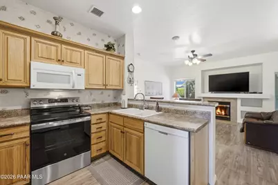 12946 E Delgado Street, Prescott Valley, AZ 86327 - Photo 9