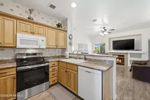 12946 E Delgado St, Prescott Valley, AZ 86327 - Photo 9