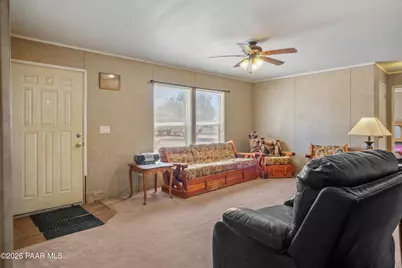 53430 N La Plata Drive, Seligman, AZ 86337 - Photo 5