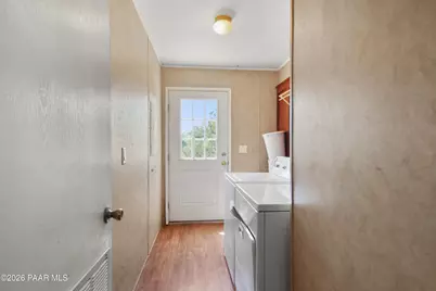 53430 N La Plata Drive, Seligman, AZ 86337 - Photo 9