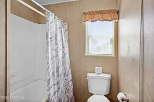 53430 N La Plata Dr, Seligman, AZ 86337 - Photo 13