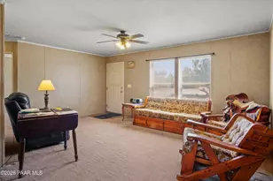 53430 N La Plata Dr, Seligman, AZ 86337 - Photo 3
