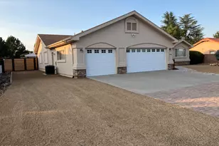 11784 E Longhorn Dr, Dewey-Humboldt, AZ 86327 - Photo 1