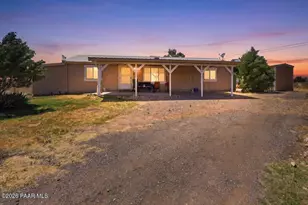 400 E Arbor Ln, Paulden, AZ 86334 - Photo 1
