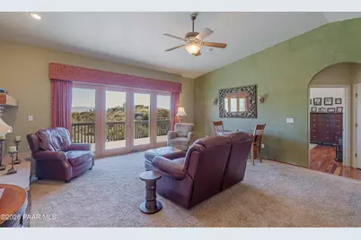 2615 N Woodland Hills Drive, Prescott, AZ 86305 - Photo 9