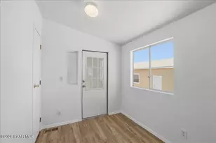 24700 N Los Angeles St, Paulden, AZ 86334 - Photo 21