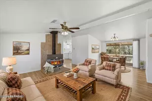 24700 N Los Angeles St, Paulden, AZ 86334 - Photo 9