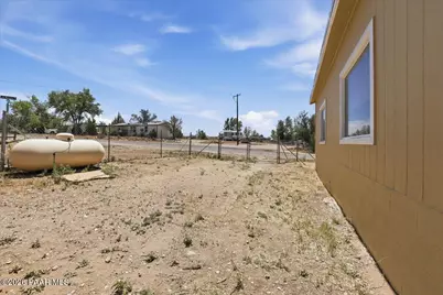 24700 N Los Angeles Street, Paulden, AZ 86334 - Photo 33