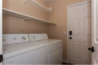 7402 E Plateau Ridge Road, Prescott Valley, AZ 86315 - Photo 11