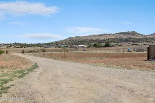 3600 W Meadow Lake Dr, Chino Valley, AZ 86323 - Photo 5
