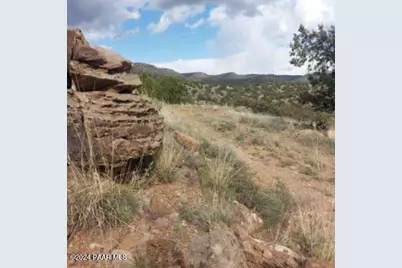 37400 N Big View Trail, Ash Fork, AZ 86320 - Photo 5