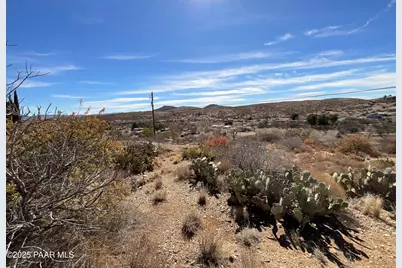 20701 E Deer Valley Lane, Mayer, AZ 86333 - Photo 3