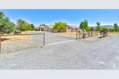 7800 E Tradition Way, Prescott Valley, AZ 86315 - Photo 3