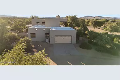 2715 W Green Brier Drive, Prescott, AZ 86305 - Photo 3