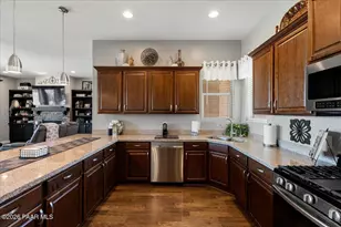 8174 N Sunset Ridge, Prescott Valley, AZ 86315 - Photo 9
