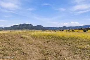 9057 N Caliber Rd, Prescott Valley, AZ 86315 - Photo 103
