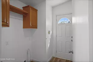 26100 W Moon Mountain Trl, Seligman, AZ 86337 - Photo 23
