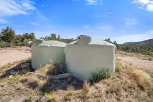 26100 W Moon Mountain Trl, Seligman, AZ 86337 - Photo 41