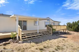 26100 W Moon Mountain Trl, Seligman, AZ 86337 - Photo 5