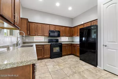 4628 N Salem Place, Prescott Valley, AZ 86314 - Photo 9