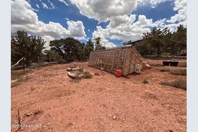 33867 W Whiskey River Road, Seligman, AZ 86337 - Photo 41